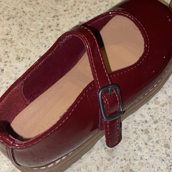 Toddler Girl Shoes Old Navy Burgundy Patent Leather Mary Janes - Picture 6 of 6